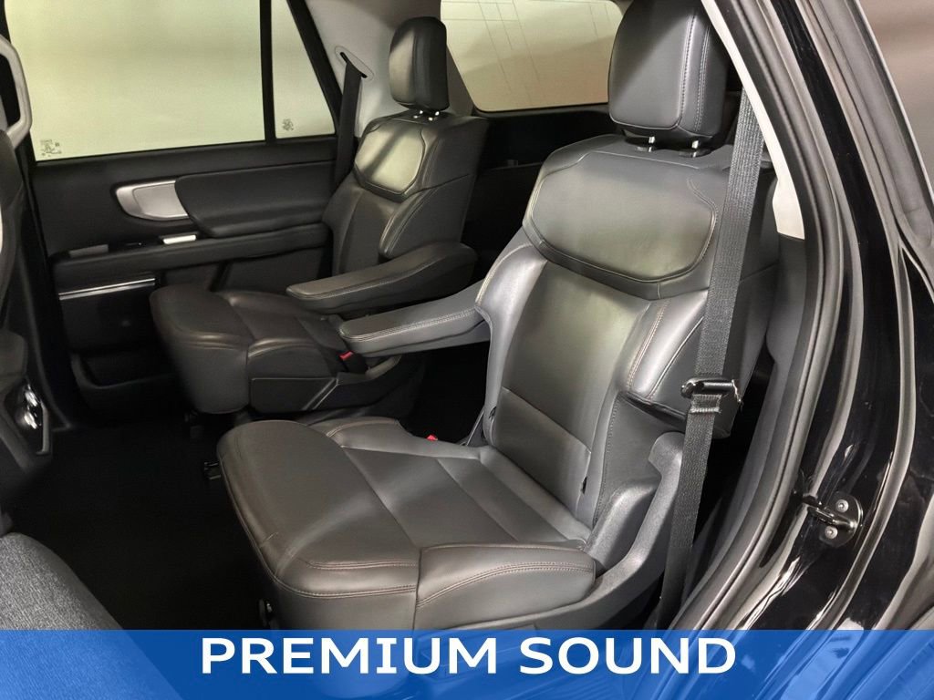 Certified 2025 Ford Expedition Active image 17