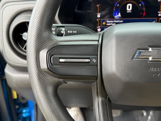Used 2023 Chevrolet Colorado Trail Boss AWD/4WD image 40