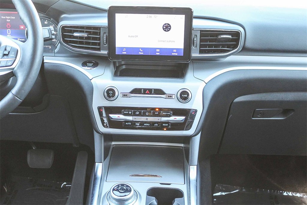 Certified 2023 Ford Explorer XLT w/ Equipment Group 202A image 18