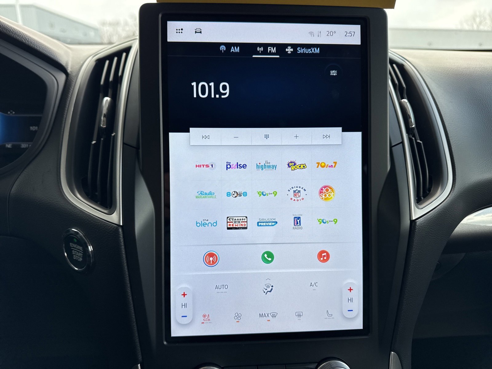 Certified 2024 Ford Edge SEL w/ Convenience Package image 33