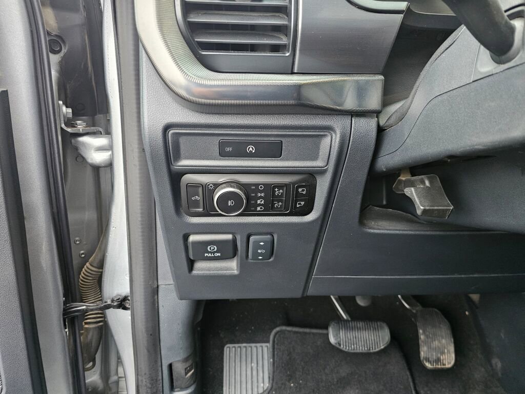 Certified 2025 Ford F150 Lariat image 21