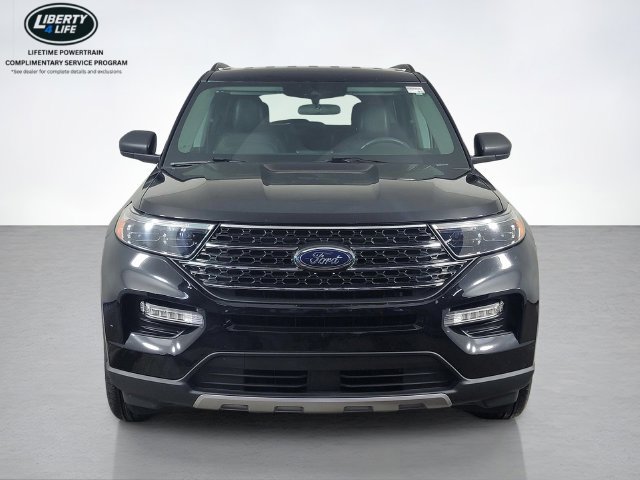 Certified 2023 Ford Explorer XLT w/ Equipment Group 202A AWD/4WD image 9
