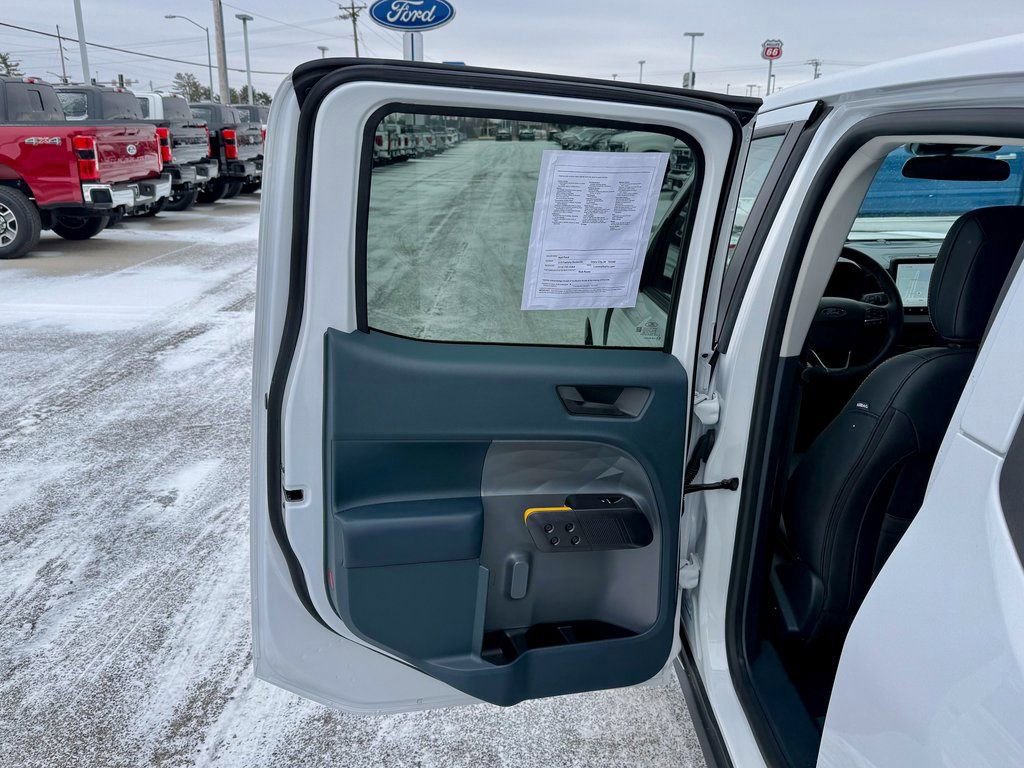 Certified 2025 Ford Maverick Tremor image 13