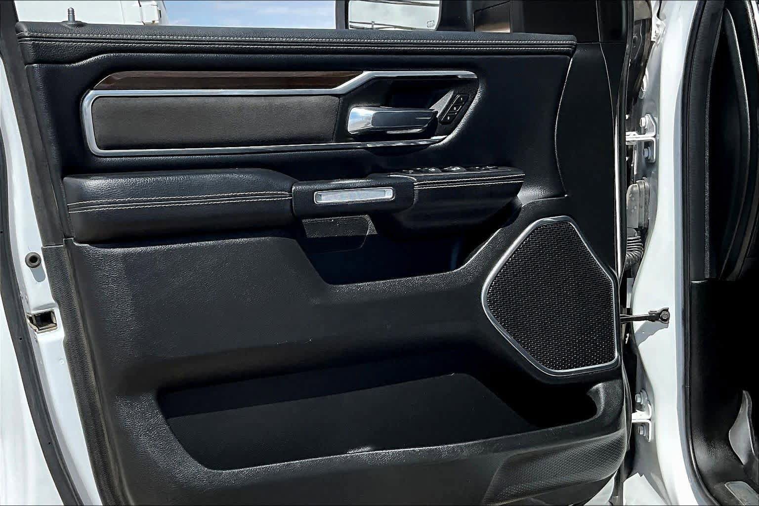 Used 2022 RAM 1500 Laramie RWD image 20