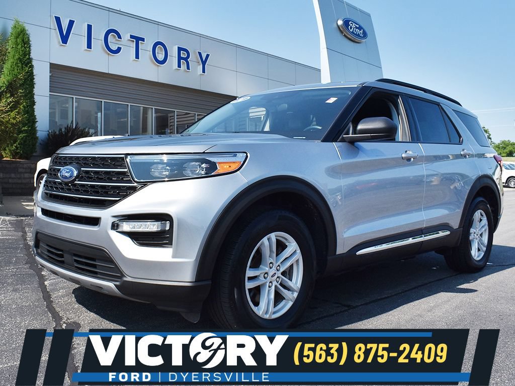 Certified 2024 Ford Explorer XLT w/ Equipment Group 202A AWD/4WD image 1