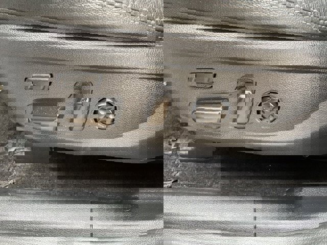 Used 2020 Hyundai Santa Fe Limited image 17