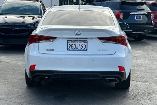 Used 2019 Lexus IS 300 F Sport image 4