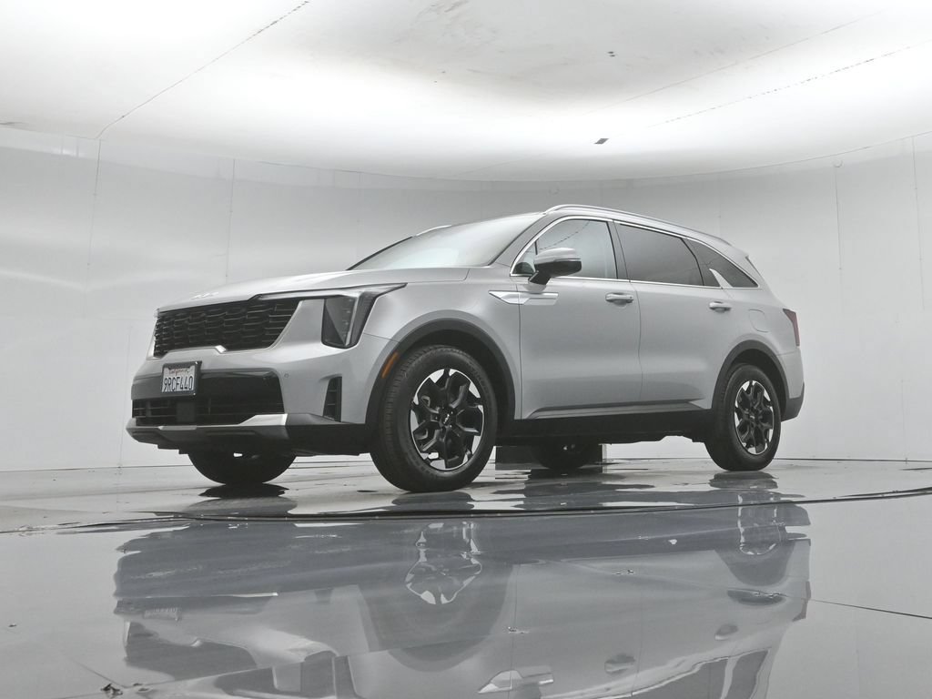 Used 2025 Kia Sorento S w/ Panoramic Sunroof Package FWD image 50