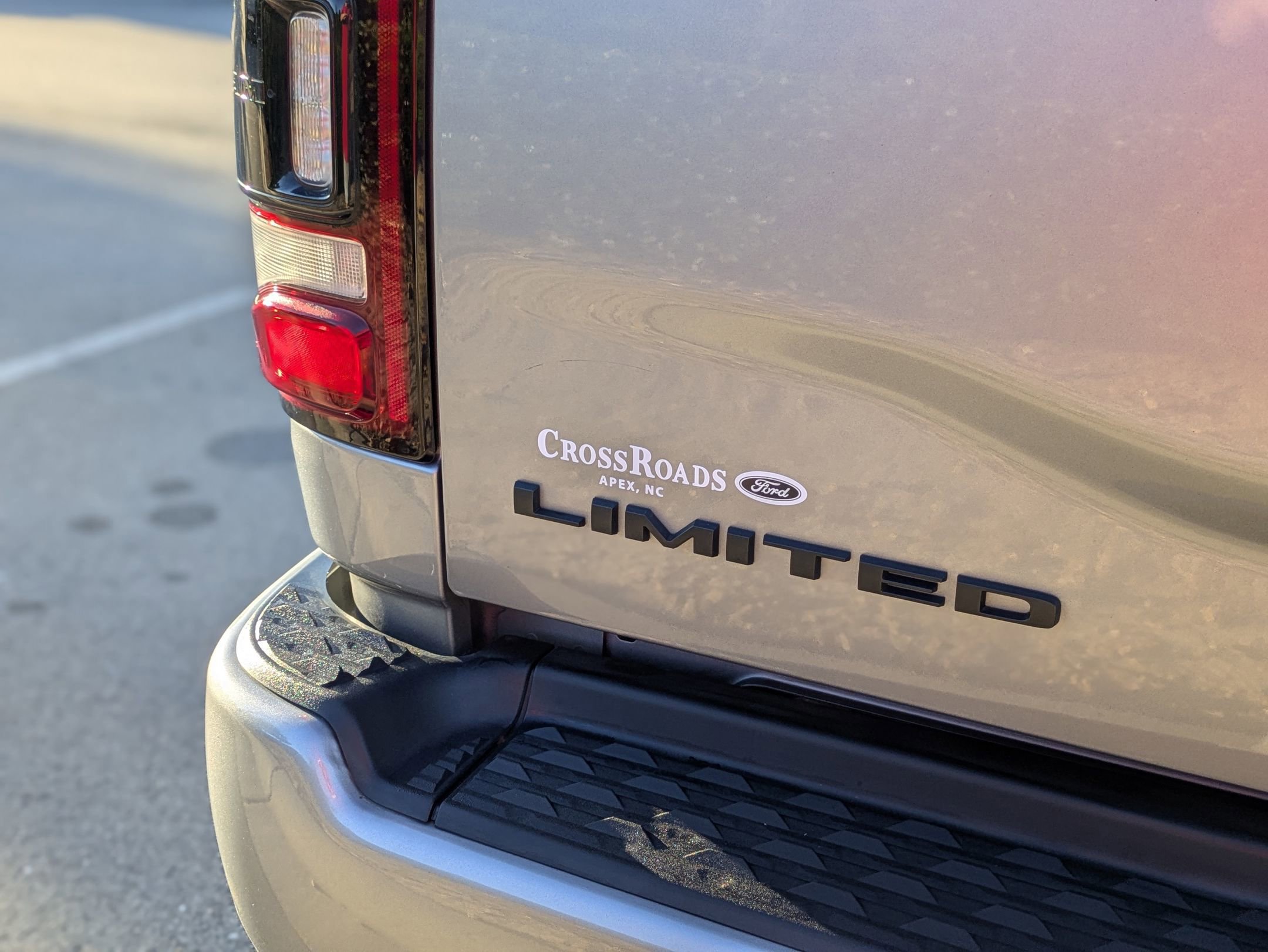 Used 2024 RAM 2500 Limited image 35