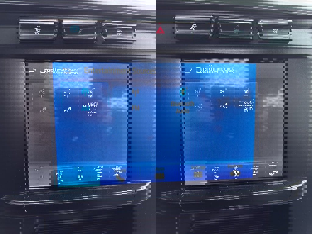 Certified 2023 Ford F550 4x4 Regular Cab Super Duty image 22