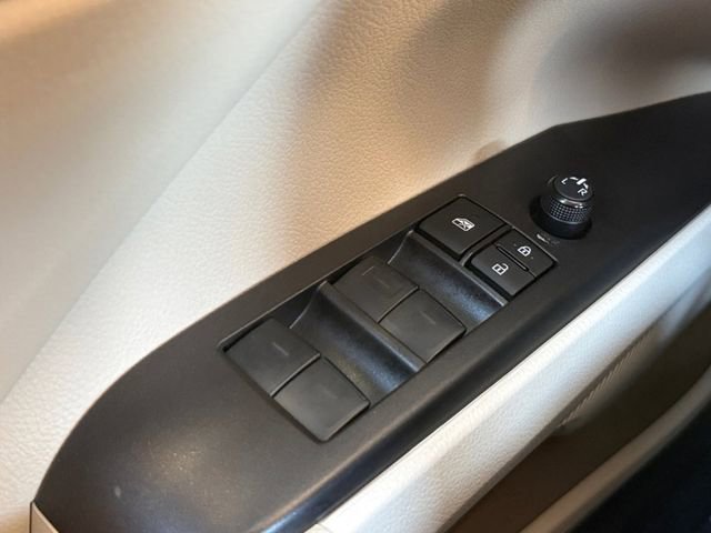 Used 2024 Toyota Camry LE FWD image 26