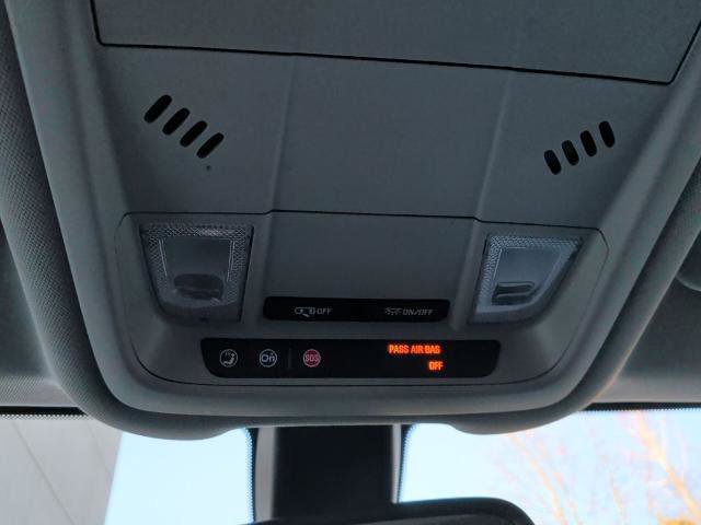 Used 2019 GMC Terrain SLE w/ Driver Convenience Package image 30