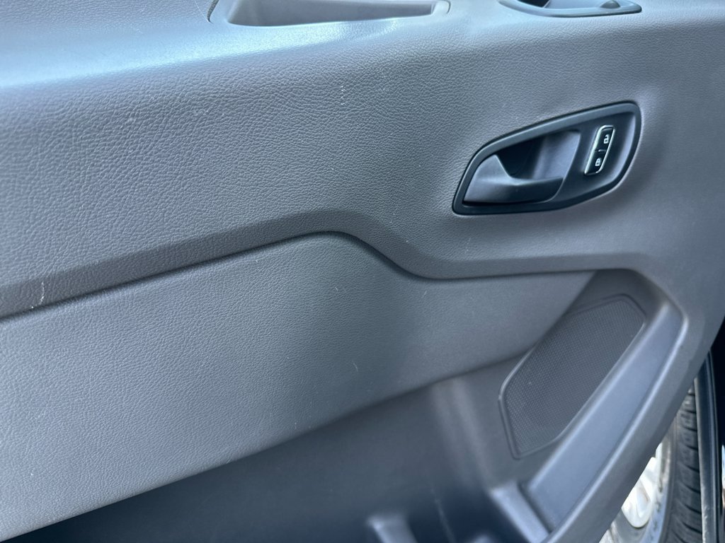 Certified 2025 Ford Transit 350 XLT RWD image 10