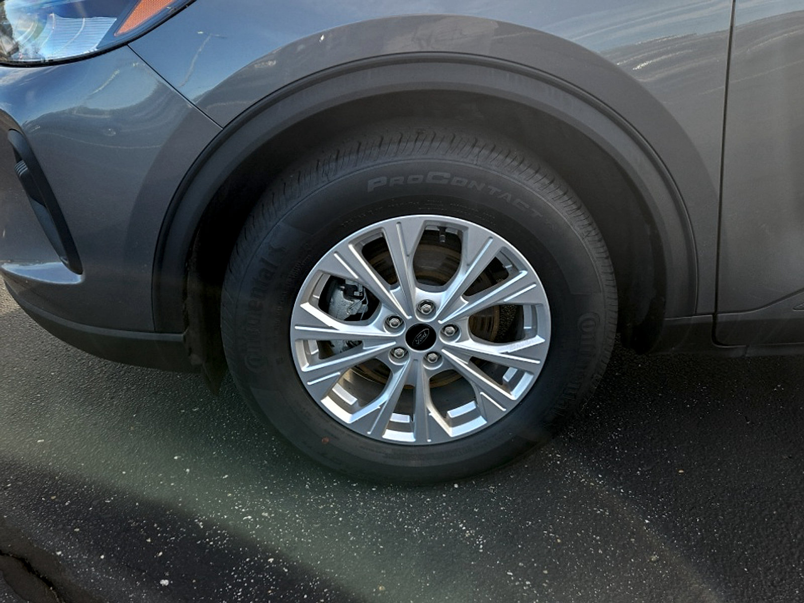 Certified 2023 Ford Escape Active AWD/4WD image 24