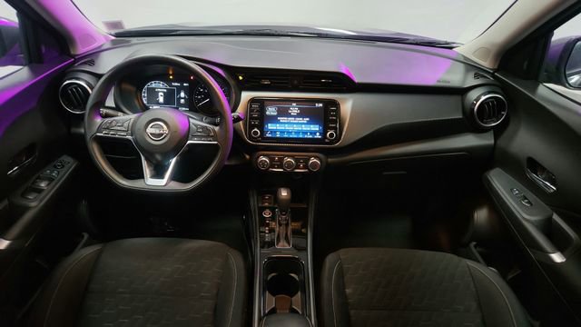 Used 2024 Nissan Kicks SV image 18
