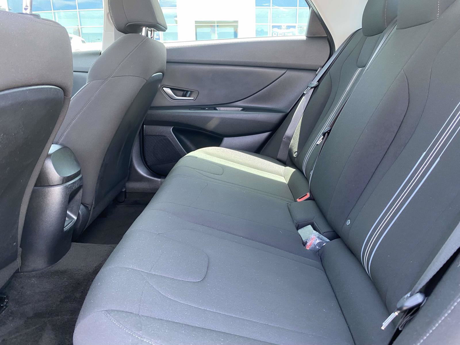 Used 2024 Hyundai Elantra SEL FWD image 11