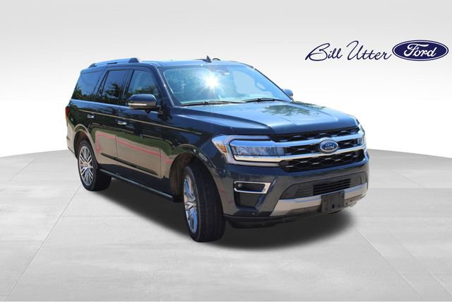 Certified 2024 Ford Expedition Limited RWD image 3