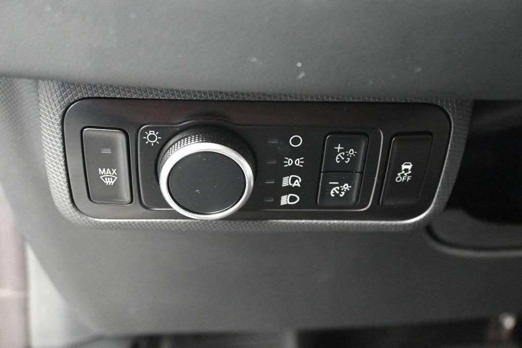 Certified 2024 Ford Mustang Mach-E Select RWD image 11