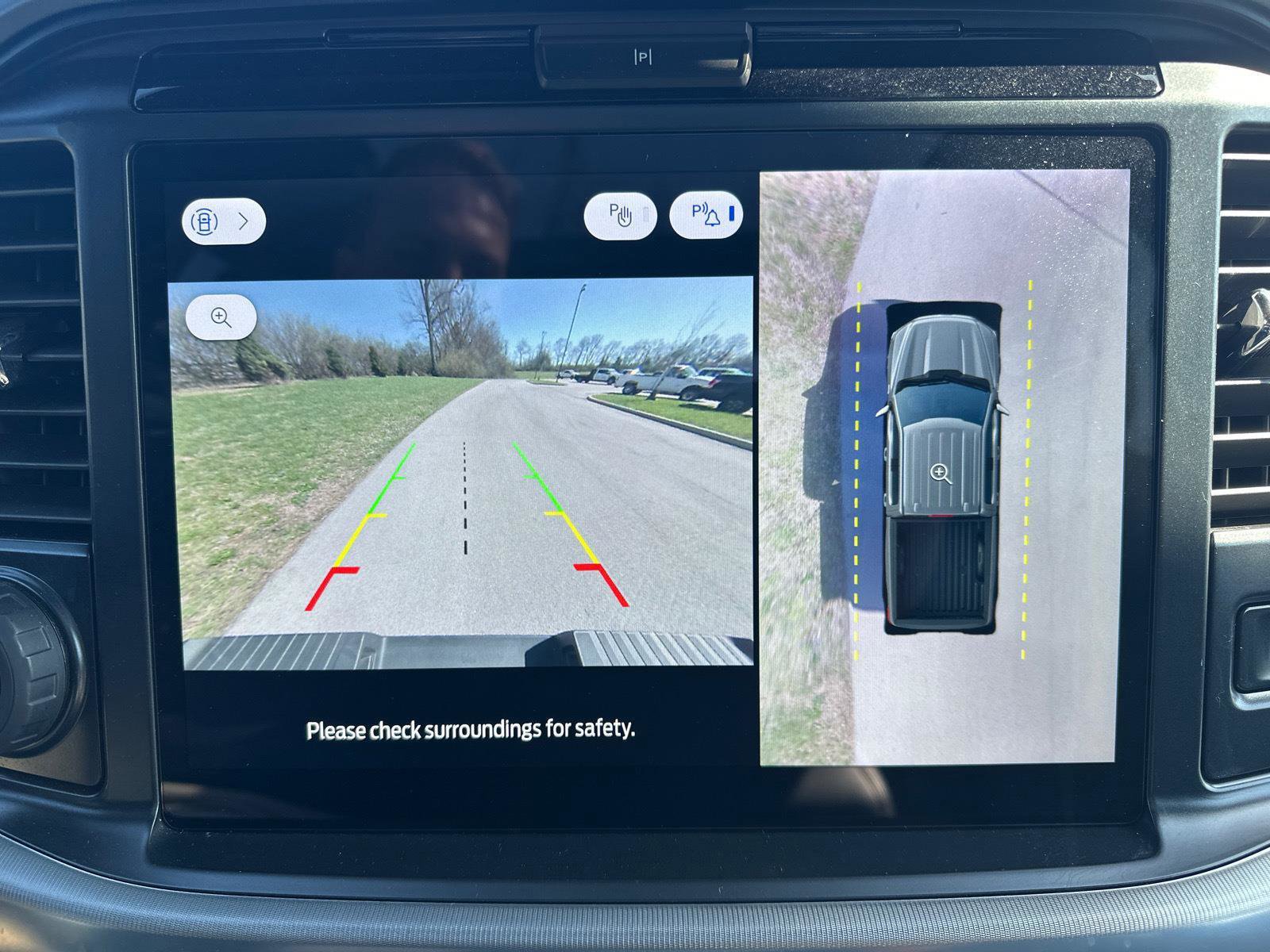 Certified 2025 Ford F150 Lariat w/ Equipment Group 501A Mid image 16