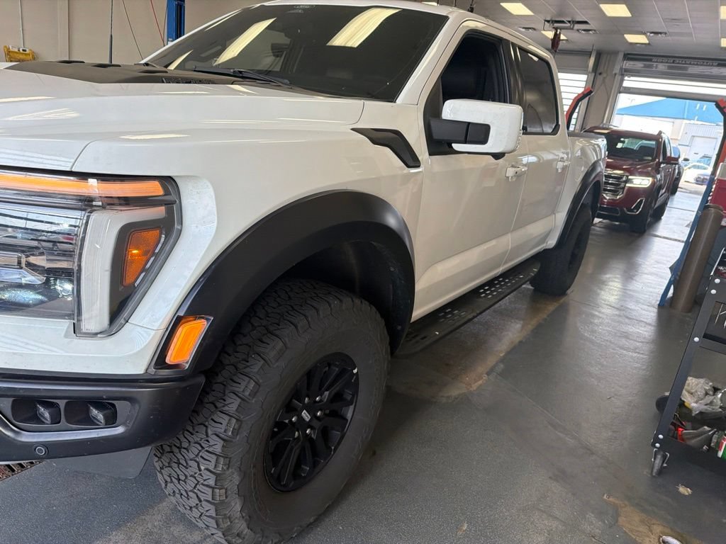 Certified 2025 Ford F150 Raptor AWD/4WD image 5
