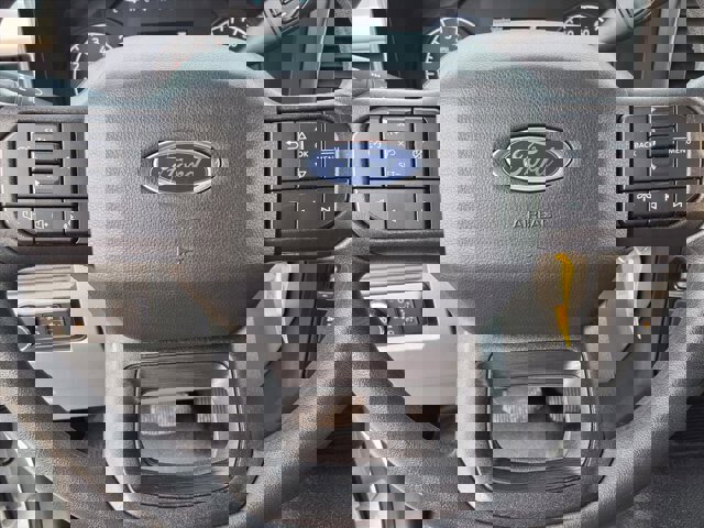 Certified 2024 Ford F250 XL w/ Snow Plow Prep Package image 15