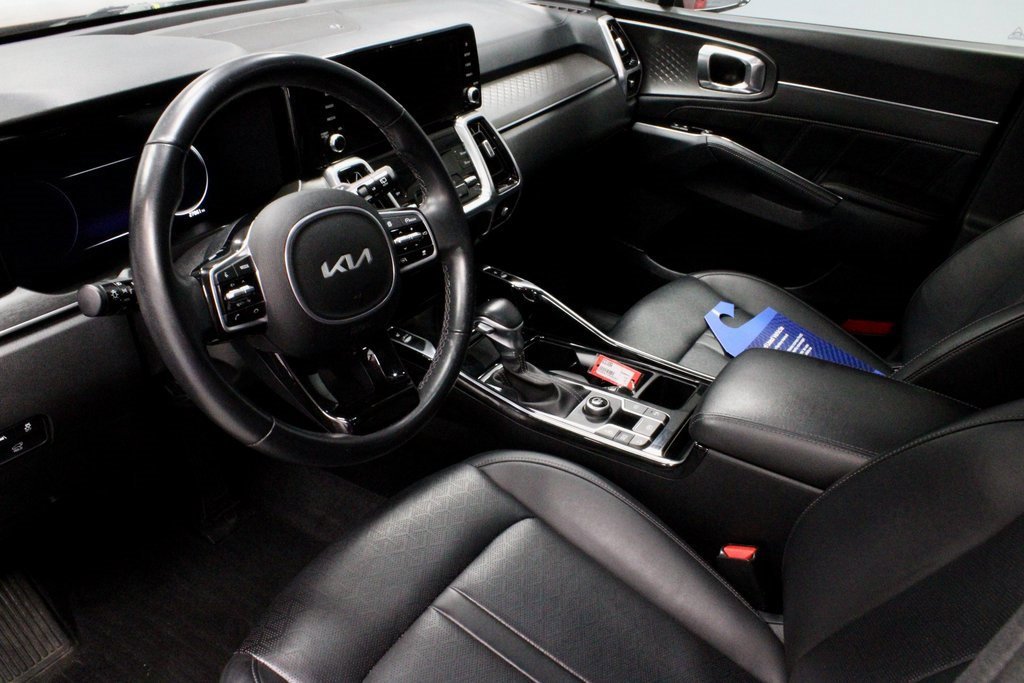 Used 2023 Kia Sorento SX image 24