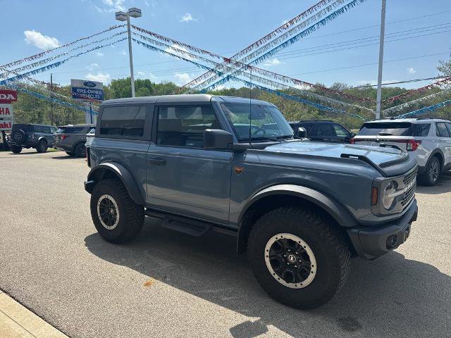 Certified 2023 Ford Bronco Badlands w/ Sasquatch Package AWD/4WD image 2