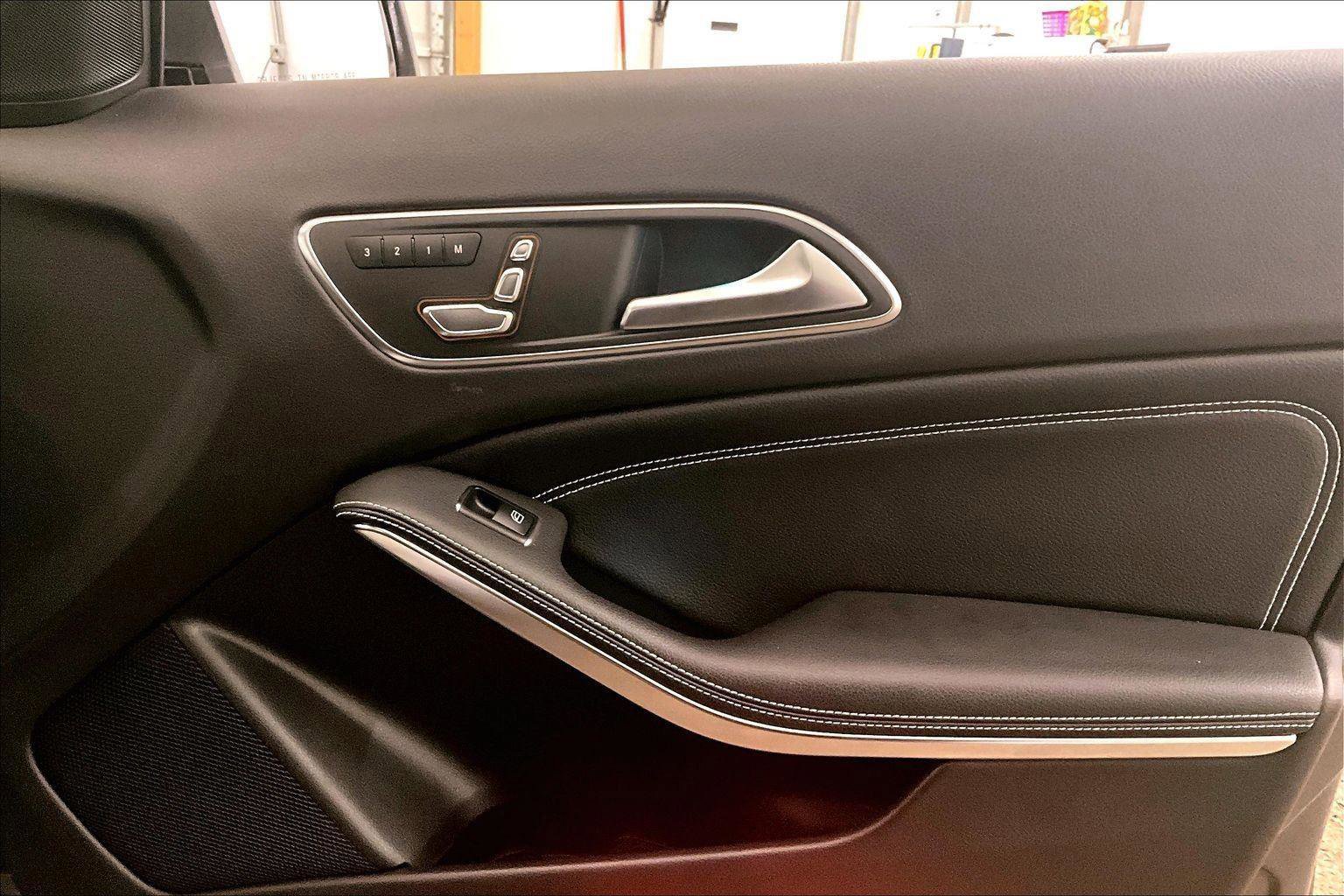 Used 2019 Mercedes-Benz GLA 250 image 23