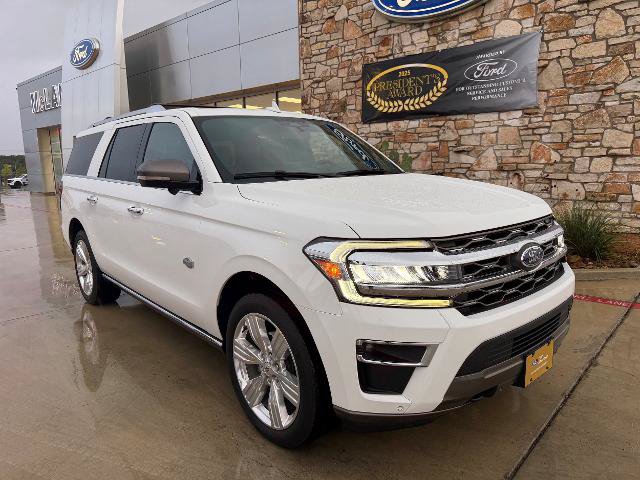 Certified 2023 Ford Expedition Max King Ranch AWD/4WD image 3