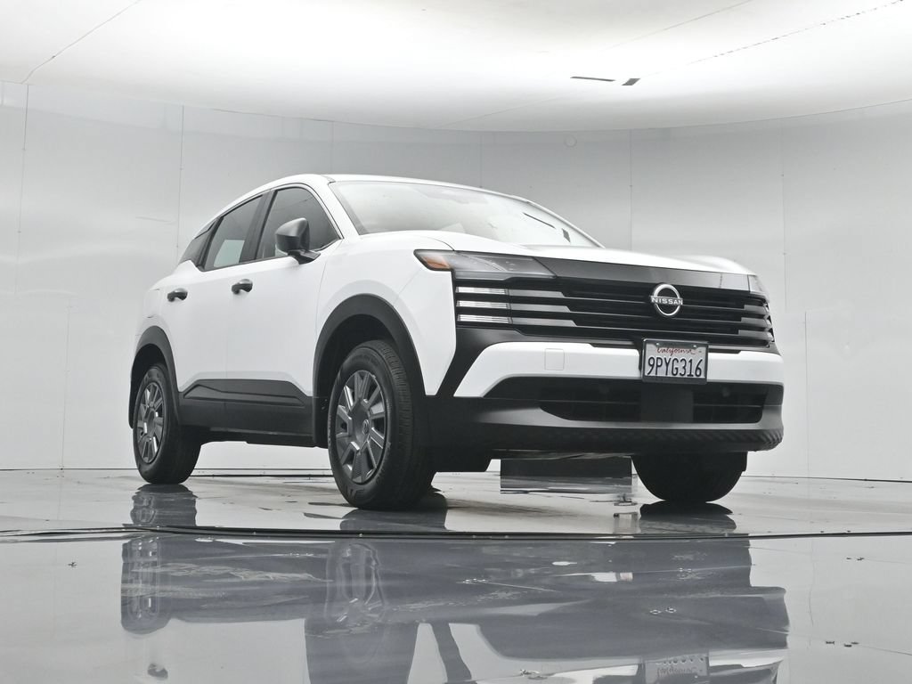 Used 2025 Nissan Kicks S FWD image 46