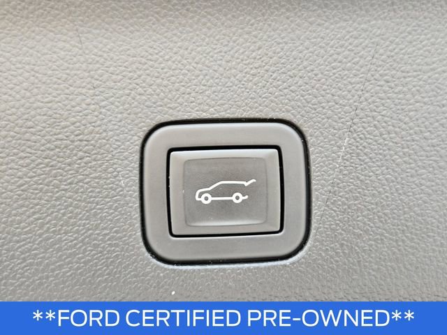 Used 2024 Chevrolet Tahoe Z71 w/ Luxury Package image 12