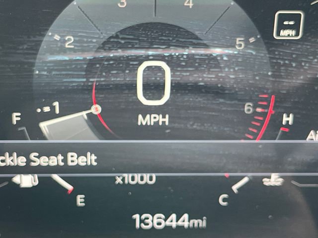 Used 2025 GMC Terrain Elevation w/ Black Edition AWD/4WD image 9
