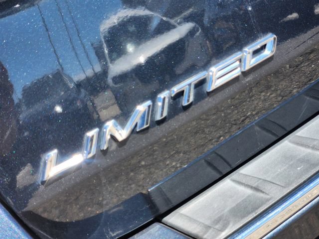Certified 2022 Ford Explorer Limited w/ Hybrid Equipment Group 310A AWD/4WD image 20