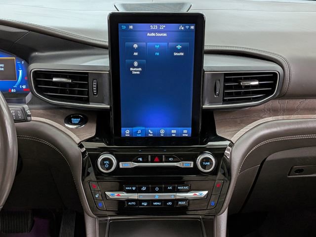Certified 2023 Ford Explorer Platinum w/ Technology Package image 30