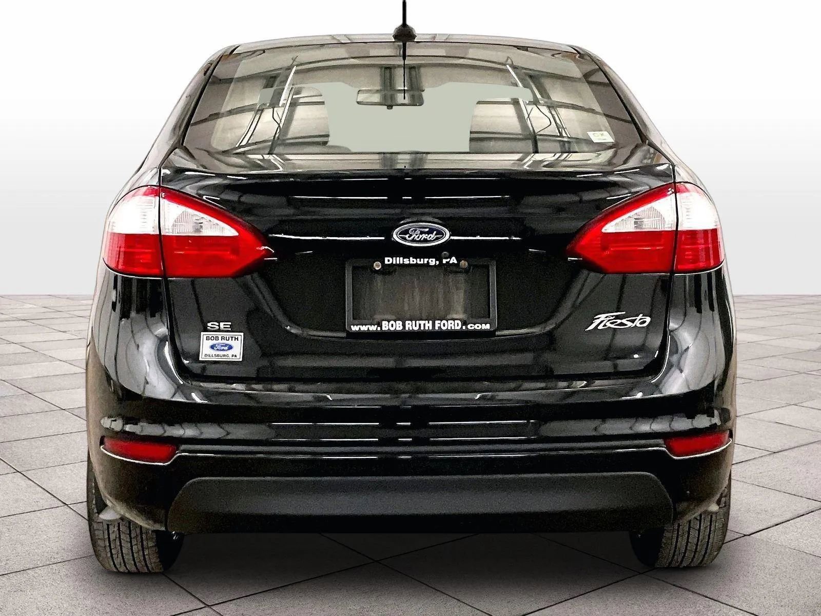 Certified 2019 Ford Fiesta SE image 4