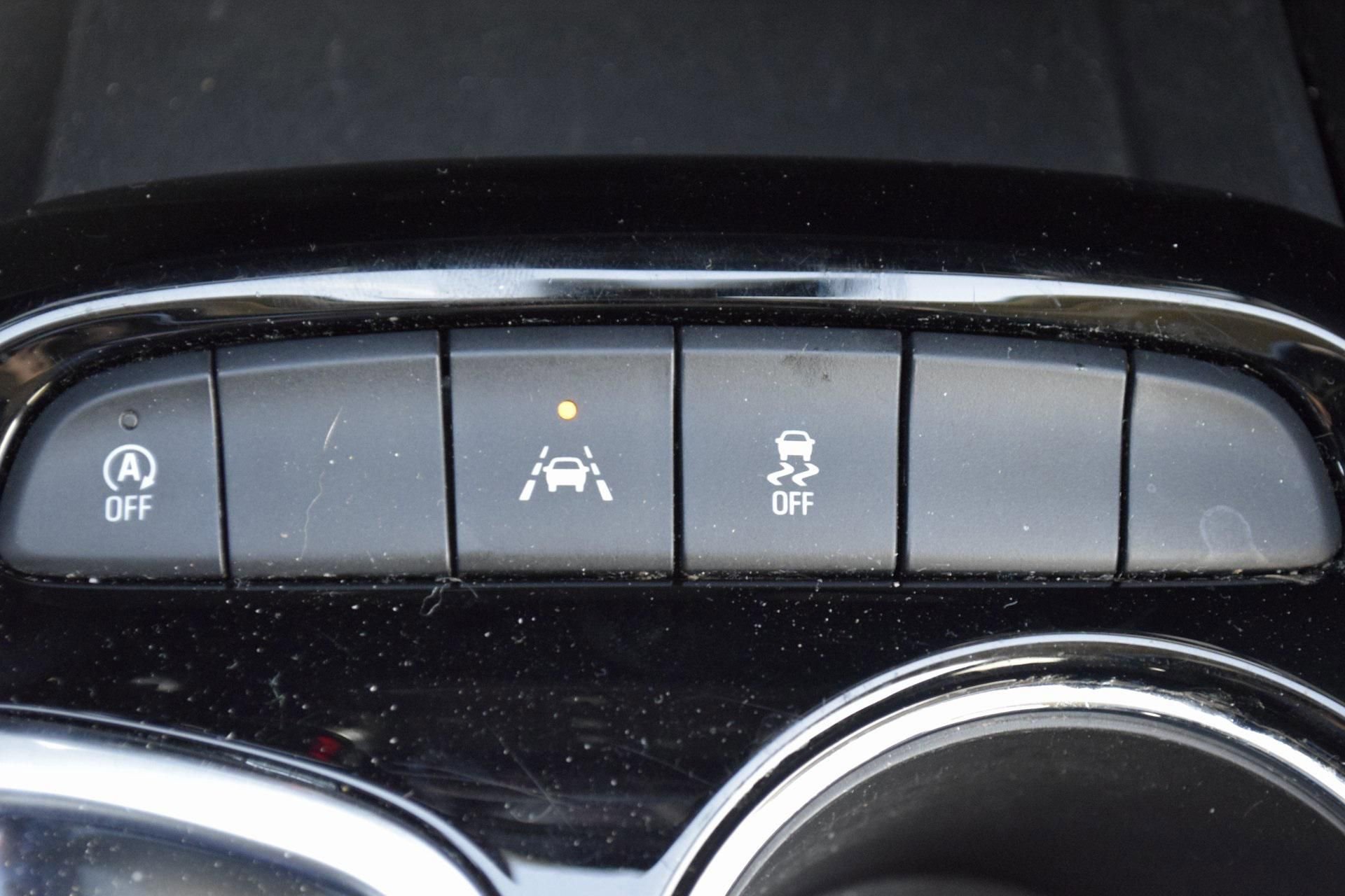 Used 2024 Buick Encore GX Sport Touring image 16