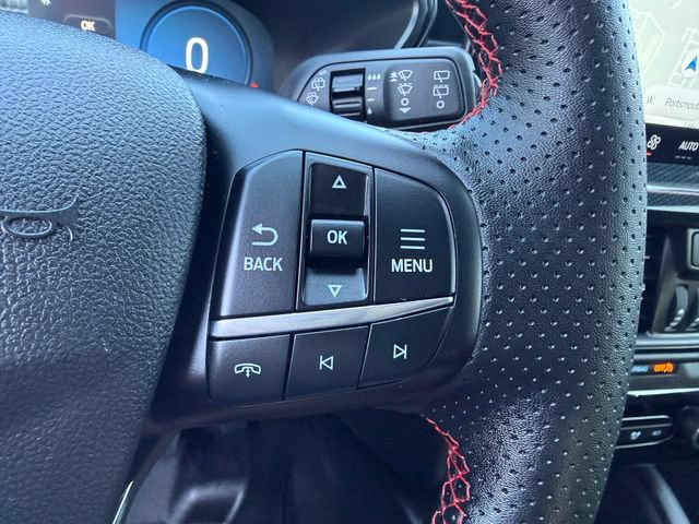 Certified 2025 Ford Escape ST-Line Elite w/ Premium Technology Package AWD/4WD image 21