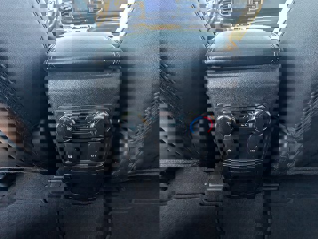 Certified 2022 Ford Explorer XLT w/ Equipment Group 202A image 17