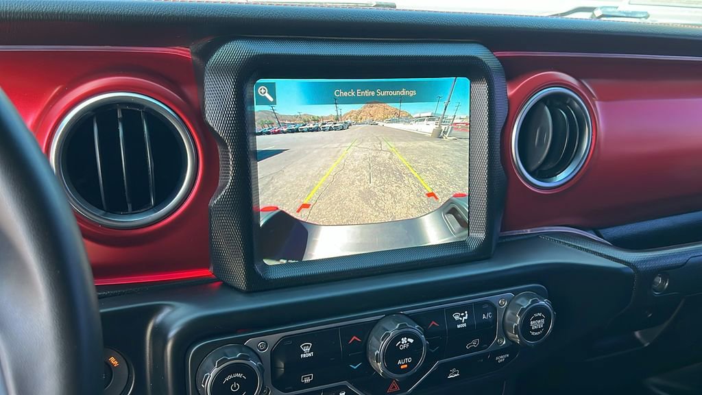 Used 2023 Jeep Gladiator Rubicon w/ LED Lighting Group AWD/4WD image 18