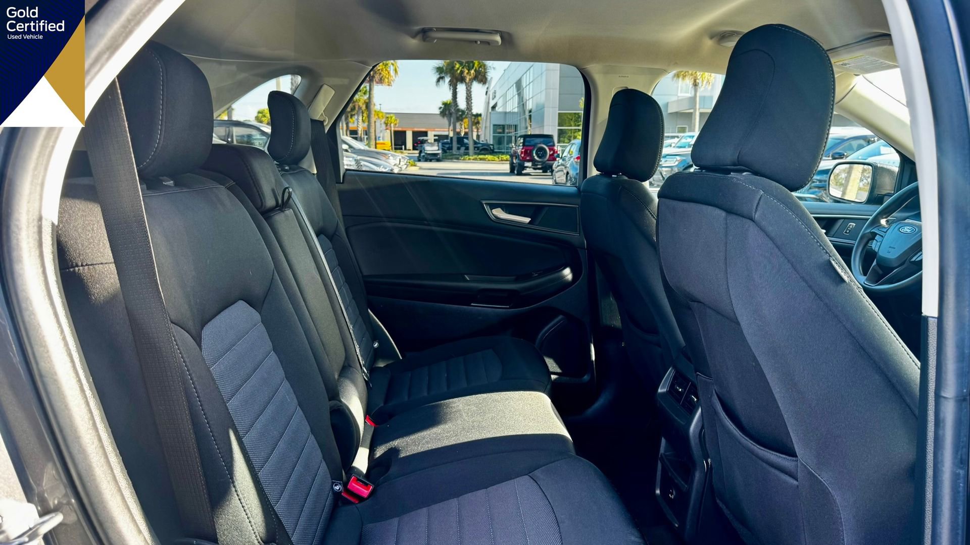 Certified 2022 Ford Edge SE image 12