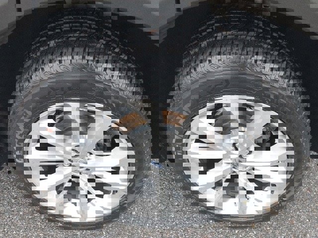 Certified 2021 Ford Explorer Platinum w/ Equipment Group 601A image 13