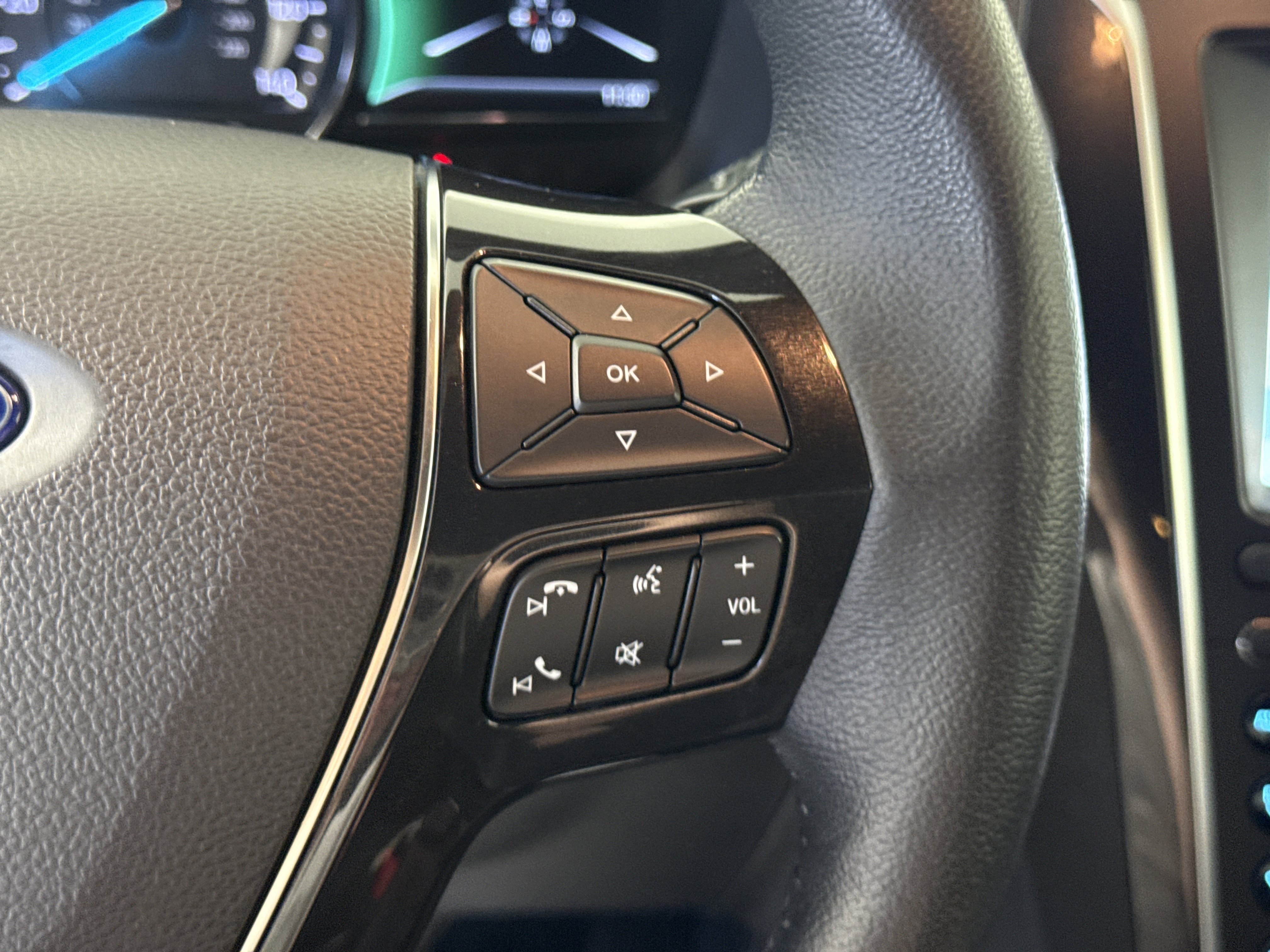 Certified 2017 Ford Explorer Limited w/ Equipment Group 301A image 26