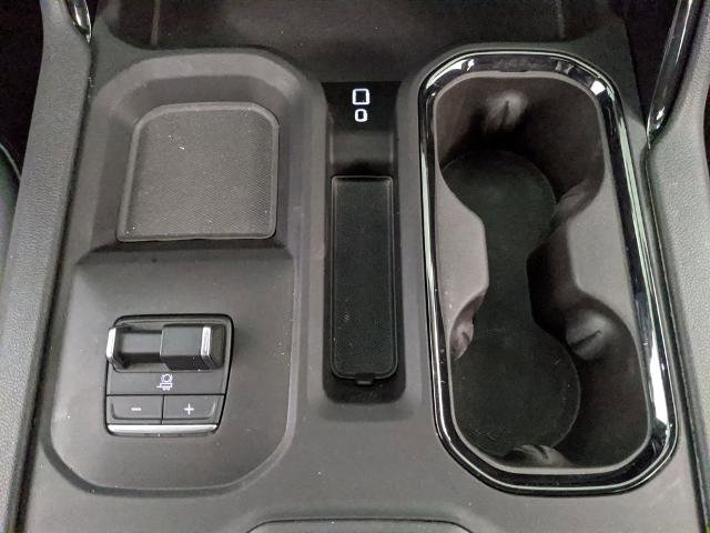 Used 2025 GMC Sierra 2500 AT4 w/ AT4 Premium Plus Package image 10