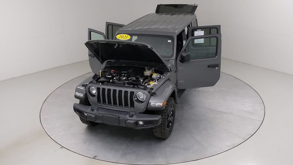 Used 2021 Jeep Wrangler Unlimited Sahara AWD/4WD image 44