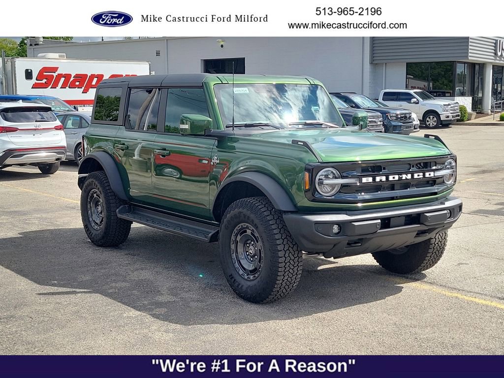 Certified 2025 Ford Bronco Outer Banks w/ Sasquatch Package AWD/4WD image 7