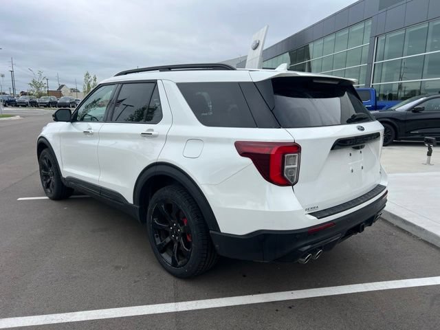 Certified 2023 Ford Explorer ST w/ Equipment Group 401A AWD/4WD image 7