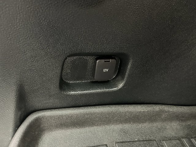 Certified 2019 Ford Edge SE w/ Cargo Accessory Package AWD/4WD image 26