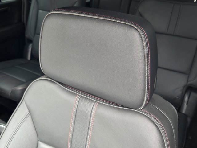 Used 2025 Chevrolet Suburban RST w/ Comfort Package image 22
