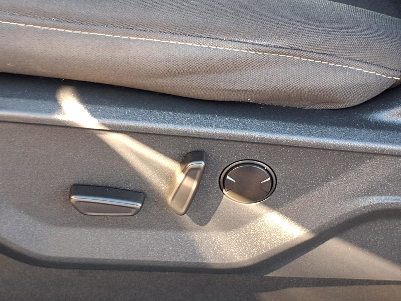 Certified 2023 Ford F150 XLT image 7