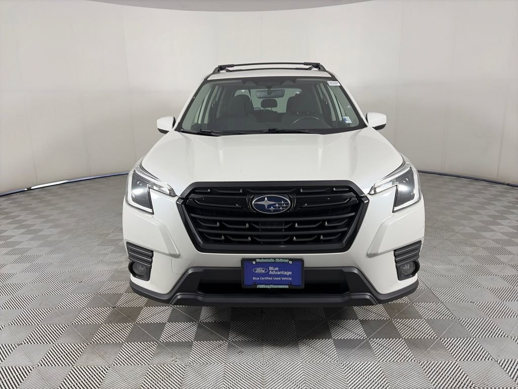 Used 2023 Subaru Forester Premium AWD/4WD image 2